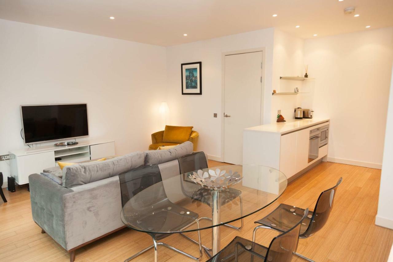 2 Bed Apartment At Quartermile Edinburgh Exterior foto