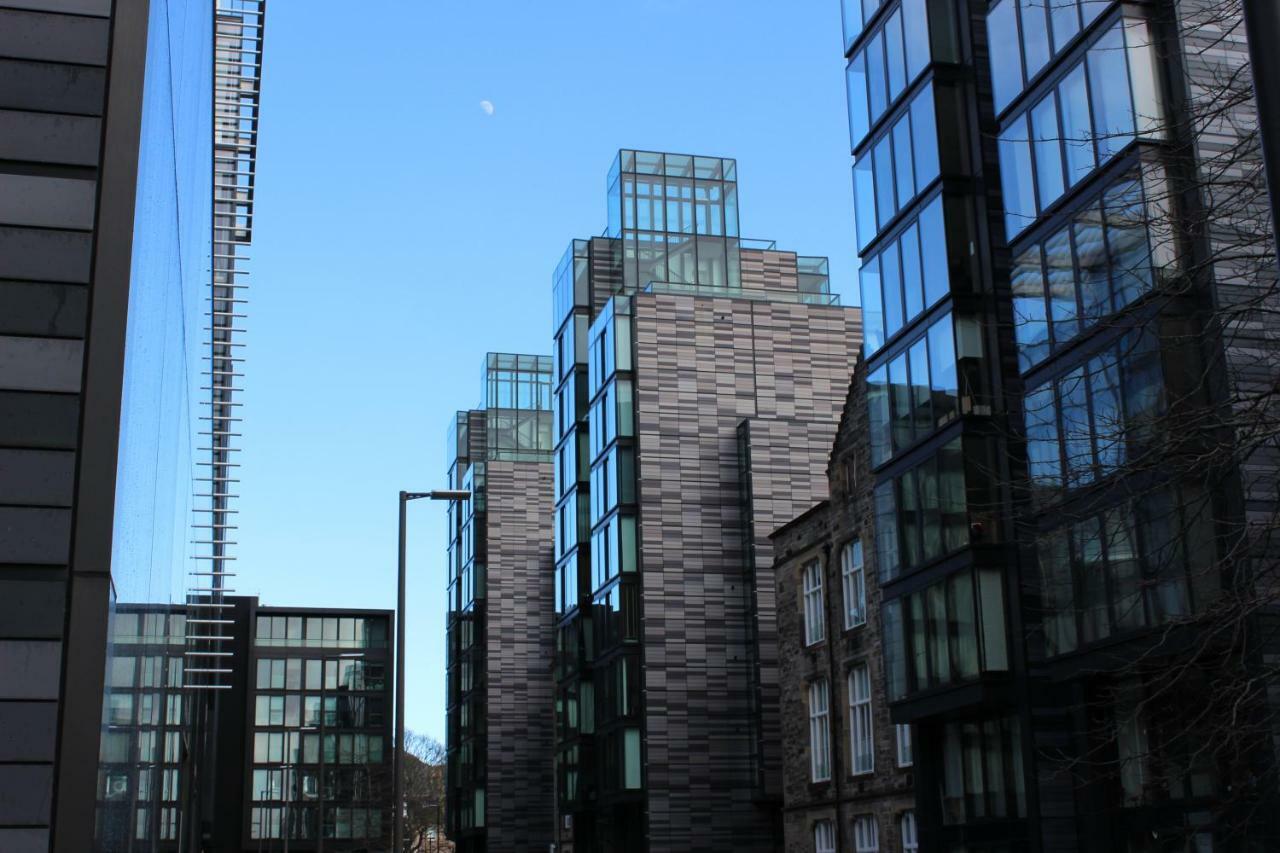 2 Bed Apartment At Quartermile Edinburgh Exterior foto