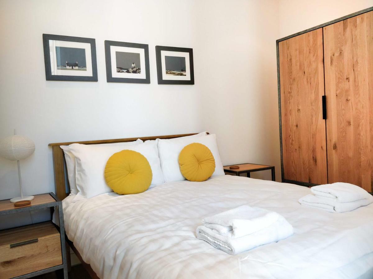2 Bed Apartment At Quartermile Edinburgh Exterior foto